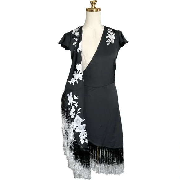 VENUS Black w/ White Embroidered Floral Asymmetric Fringe Wrap Midi Dress Size 8 - Picture 9 of 11